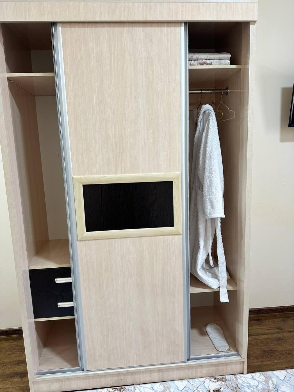 Hotel Aral 누쿠스 외부 사진