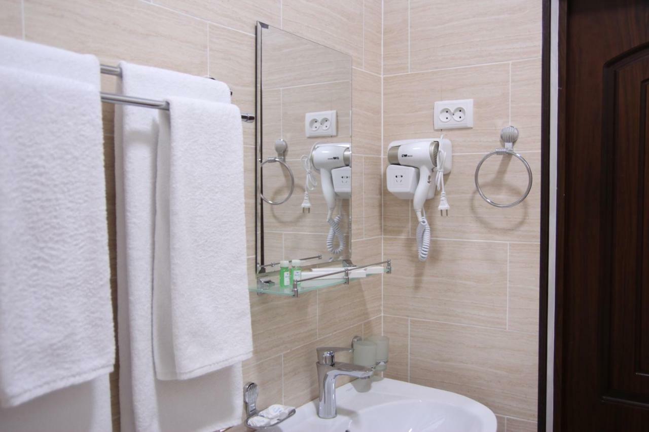 Hotel Aral 누쿠스 외부 사진