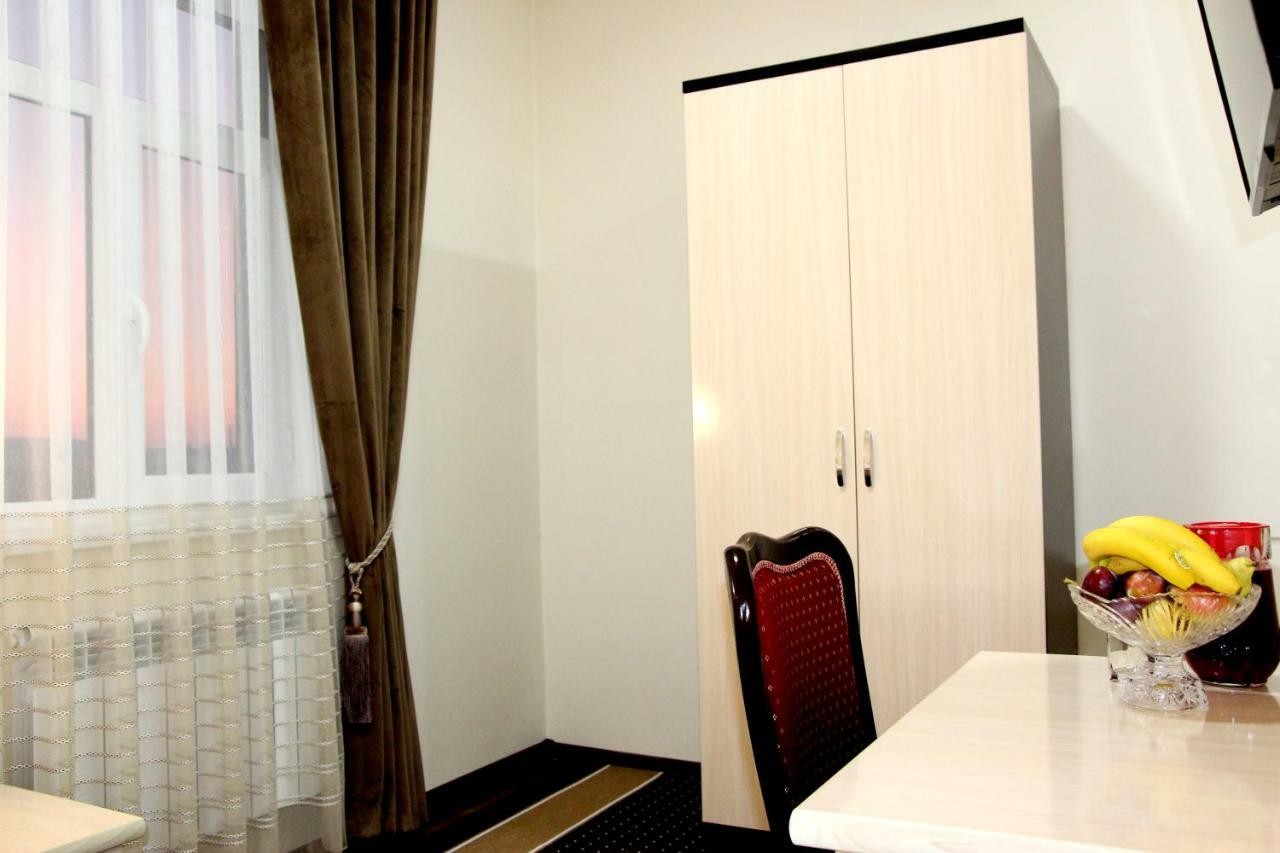 Hotel Aral 누쿠스 외부 사진